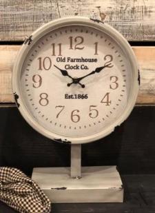 Old Farmhouse Clock 