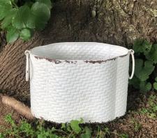 White Wicker Oval Container w/Ring Handles 