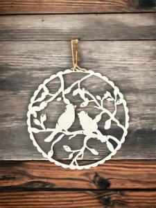 White Distressed Round Bird Wall Hanger 