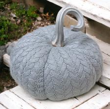 Gray Knit Pumpkin 