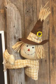 Wrap Around Scarecrow