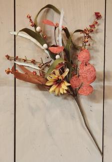 Dahlia Moonfire Pick